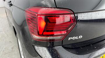 2020 Volkswagen 1.0 TSI SE Euro 6 5-door (Black) - Image: 30