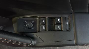 2024 CUPRA TSI V2 DSG Euro 6 5-door (Red) - Image: 34