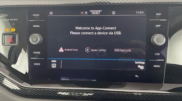 2023 Volkswagen 1.0 TSI Life Euro 6 5-door (Blue) - Image: 15