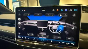 2025 Volkswagen Pro 77kWh Match Plus Tourer Auto 5-door (Grey) - Image: 26