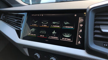 2025 Audi TFSI 35 S line Sportback S Tronic Euro 6 5-door (Black) - Image: 7