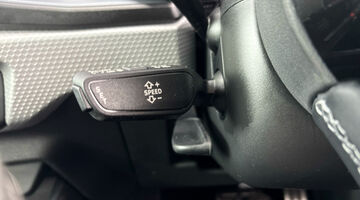 2022 Audi 1.0 TFSI 30 S line Sportback S Tronic Euro 6 5-door (Red) - Image: 15