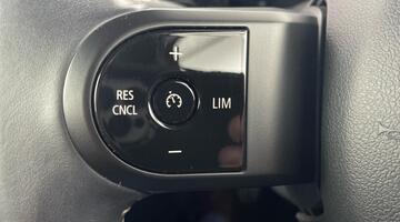 2021 MINI Cooper Sport Euro 6 5-door (Red) - Image: 7