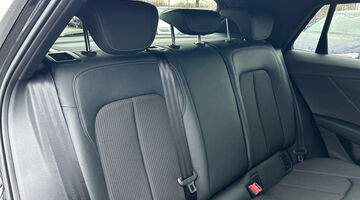 2025 Audi TFSI CoD 35 S line S Tronic Euro 6 5-door (Black) - Image: 11