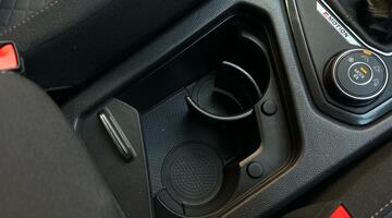 2020 Volkswagen 2.0 TDI Match 4Motion Euro 6 5-door (Grey) - Image: 61