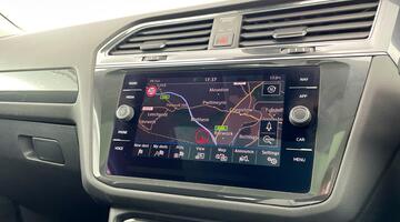 2018 Volkswagen 2.0 TDI SEL 4Motion Euro 6 5-door (Blue) - Image: 22