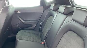 2025 SEAT 1.0 TSI FR Sport DSG Euro 6 5-door (Blue) - Image: 32