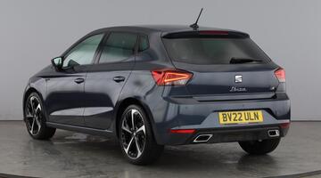 2022 SEAT 1.0 TSI FR Sport Euro 6 5-door (Grey) - Image: 3