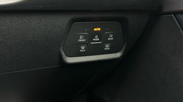 2024 CUPRA TSI V2 DSG Euro 6 5-door (Blue) - Image: 18