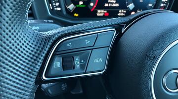 2025 Audi 1.0 TFSI 30 S line Sportback S Tronic Euro 6 5-door (Black) - Image: 24