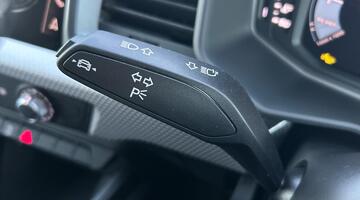 2025 Audi 1.0 TFSI 25 S line Sportback S Tronic Euro 6 5-door (Grey) - Image: 38