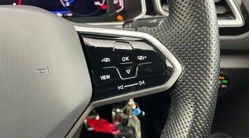 2022 Volkswagen TSI R-Line Euro 6 5-door (Grey) - Image: 24