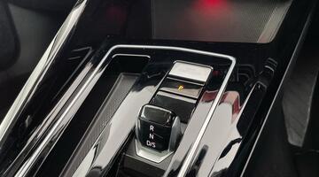 2022 Volkswagen TSI 13kWh Style DSG Euro 6 5-door (Red) - Image: 7