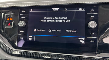 2023 Volkswagen 1.0 TSI Life DSG Euro 6 5-door (Silver) - Image: 15