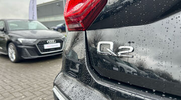 2025 Audi TFSI CoD 35 S line S Tronic Euro 6 5-door (Black) - Image: 17