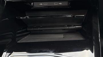 2025 Volkswagen 2.0 TSI GTI DSG Euro 6 5-door (White) - Image: 26