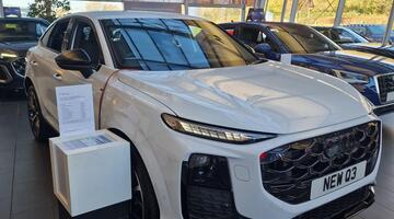 2025 Audi E-hybrid Launch Edition Sportback S Tronic Euro 6 5-door 26kWh (White) - Image: 1