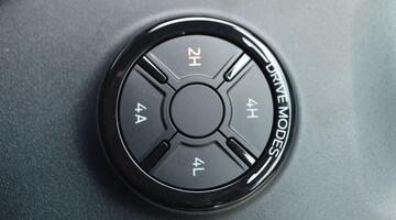 2026 Ford 2.0 TD EcoBlue Wildtrak Auto 4WD Euro 6 4-door (Black) - Image: 15