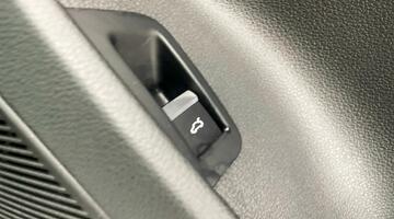 2025 Audi 3.0 TFSI V6 55 Black Edition Tiptronic quattro Euro 6 5-door (Black) - Image: 24