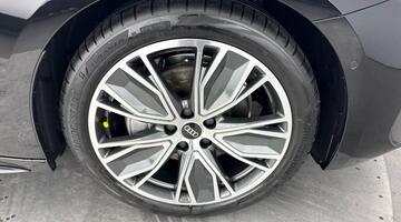 2025 Audi 2.0 TFSI S line Saloon S Tronic Euro 6 5-door (Black) - Image: 5