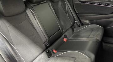 2025 Volkswagen Pro S 86kWh Match Plus Tourer Auto 5-door (Grey) - Image: 9