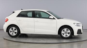 2022 Audi 1.0 TFSI 30 Technik Sportback Euro 6 5-door (White) - Image: 4