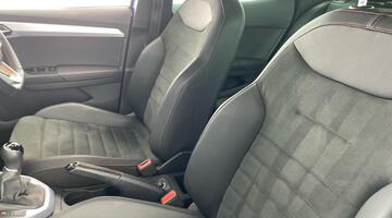 2022 SEAT 1.0 TSI FR Edition Euro 6 5-door (Blue) - Image: 36