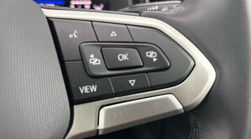 2025 Volkswagen 1.0 TSI Match DSG Euro 6 5-door (White) - Image: 24