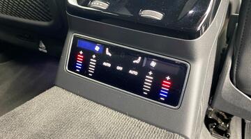 2025 Audi 2.0 TDI Launch Edition S Tronic quattro Euro 6 5-door (Blue) - Image: 29