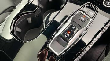 2025 Audi 2.0 TDI Edition 1 S Tronic Euro 6 5-door (Blue) - Image: 12