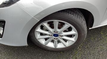 2017 Ford 1.0T EcoBoost Titanium Euro 6 5-door (Silver) - Image: 16