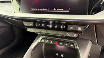 2025 Audi TFSI 30 S line Sportback S Tronic Euro 6 5-door (Black) - Image: 15