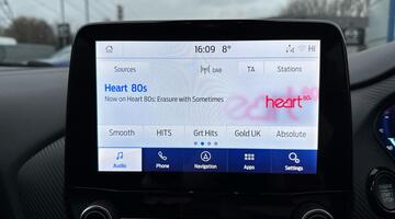 2023 Ford 1.0T EcoBoost MHEV ST-Line X Euro 6 5-door (White) - Image: 9