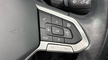 2022 Volkswagen TSI Style 2WD Euro 6 2-door (Multicolour) - Image: 24