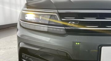 2017 Volkswagen 2.0 TSI R-Line DSG 4Motion Euro 6 5-door (Grey) - Image: 47