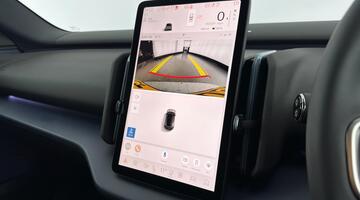 2025 Volvo Single Motor Extended Range 69kWh Plus Auto 5-door (Black) - Image: 22