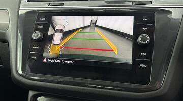 2022 Volkswagen 2.0 TDI Life DSG Euro 6 5-door (Blue) - Image: 15