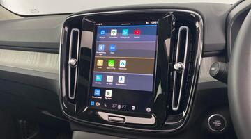 2025 Volvo 2.0 B4 MHEV Ultra Dark DCT Auto Euro 6 5-door (Grey) - Image: 7