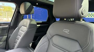 2025 Volkswagen 3.0 TDI V6 Black Edition Tiptronic 4Motion Euro 6 5-door (Blue) - Image: 13