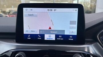 2021 Ford EcoBlue Titanium Edition Auto Euro 6 5-door (Blue) - Image: 12