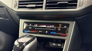 2025 Volkswagen 1.0 TSI R-Line DSG Euro 6 5-door (Grey) - Image: 12