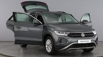 2023 Volkswagen 1.0 TSI Life Euro 6 5-door (Grey) - Image: 9