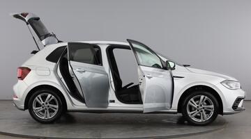 2022 Volkswagen 1.0 TSI R-Line DSG Euro 6 5-door (Silver) - Image: 10