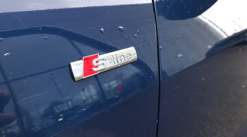 2025 Audi 2.0 TFSI S line Saloon S Tronic Euro 6 5-door (Blue) - Image: 42