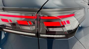 2025 Volkswagen 2.0 TDI Match DSG Euro 6 5-door (Blue) - Image: 29