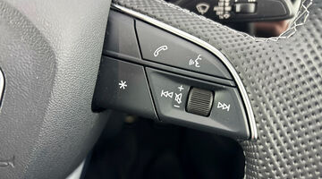 2025 Audi TFSI CoD 35 S line S Tronic Euro 6 5-door (White) - Image: 23