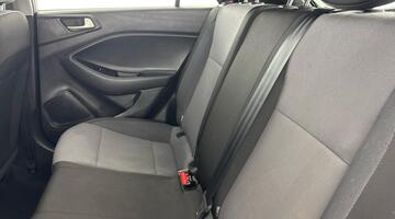 2020 Hyundai SE Launch Edition Euro 6 5-door (Grey) - Image: 31