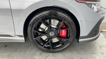 2023 Volkswagen 2.0 TSI GTI Clubsport DSG Euro 6 5-door (Grey) - Image: 5