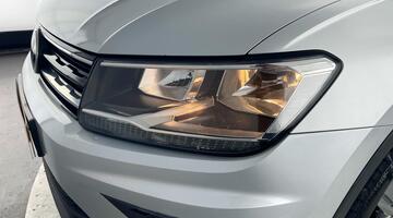 2019 Volkswagen 2.0 TDI Match 4Motion Euro 6 5-door (Silver) - Image: 38