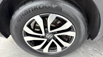 2022 Volkswagen TSI Active DSG Euro 6 5-door (Grey) - Image: 26